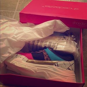 Shoe dazzle multi color sneakers